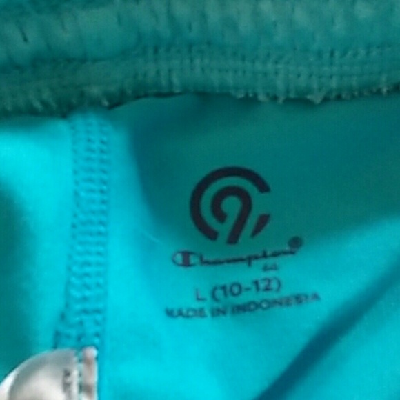 Athletic shorts - Picture 3 of 3